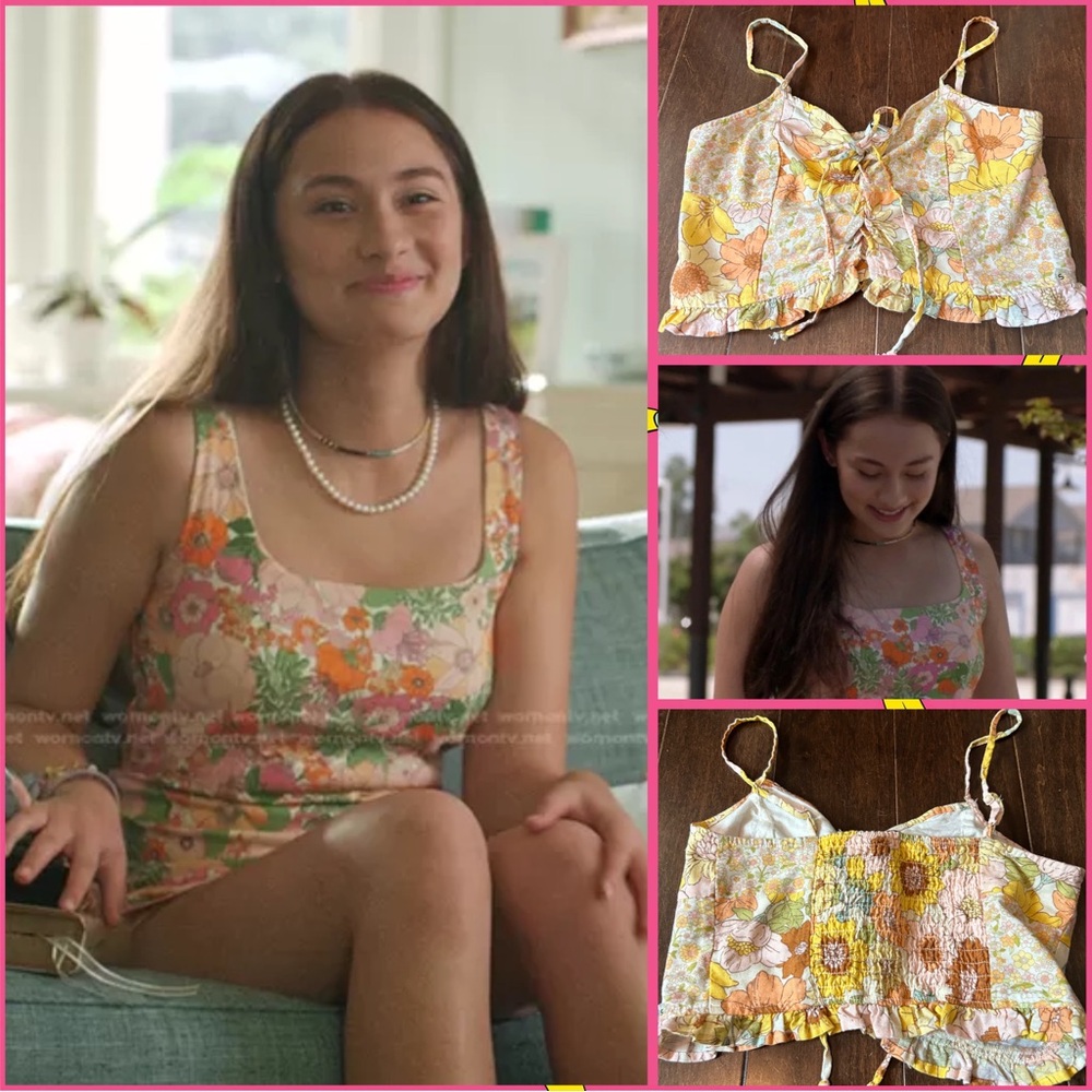 BELLY CONKLIN🌸💐 INSPIRED FLORAL LACE UP SPAGHETTI STRAP CROPPED TOP
-FROM AE-